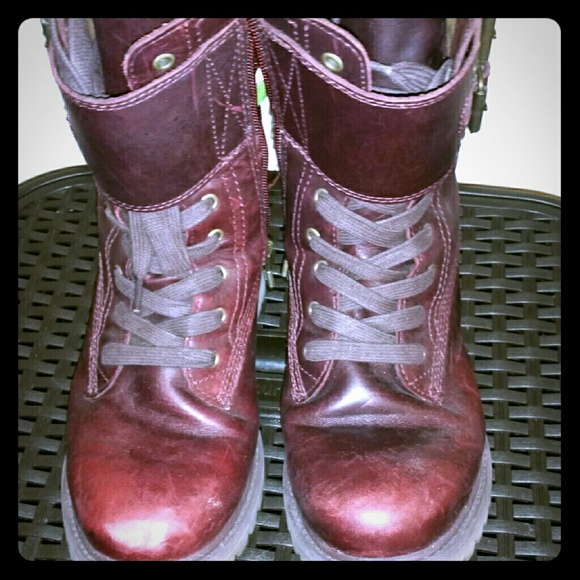 Authentic Burgundy Maroon Timberland boots