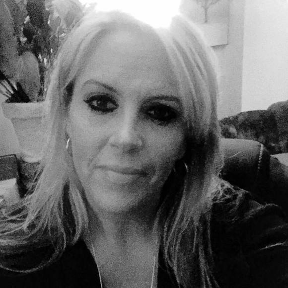 🦋 Hi! Just Me...🦋 - Picture 6 of 11