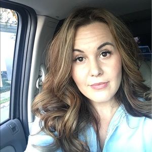 Meet your Posher, Hannah