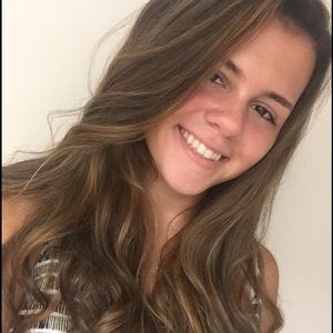 Meet your Posher, Riley