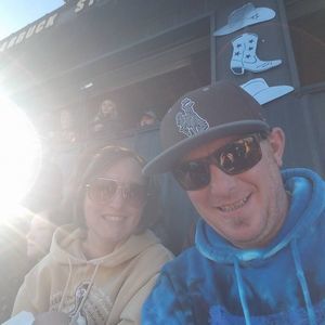 Meet your Posher, Thomas