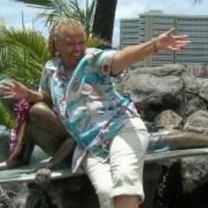 Meet your Posher, Deborah