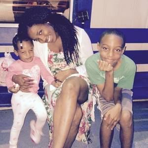 Meet your Posher, Lorin