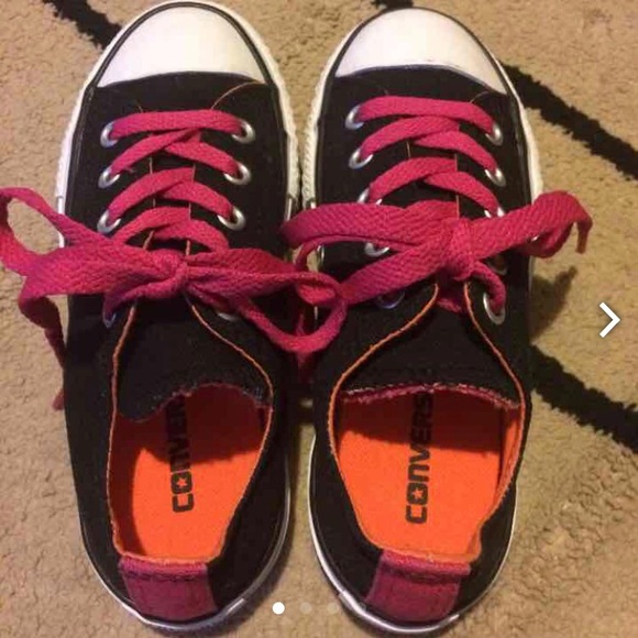 Black & Hot pink girls Converse size 12