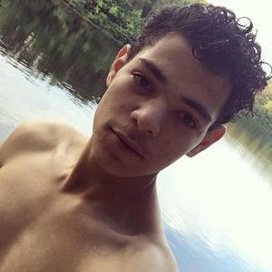 Meet your Posher, Omar