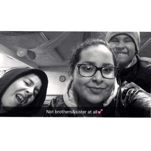 Meet your Posher, Moises