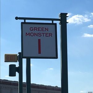 Meet your Posher, Celina