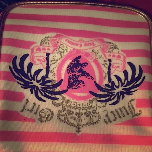 Juicy Couture MakeUp Bag