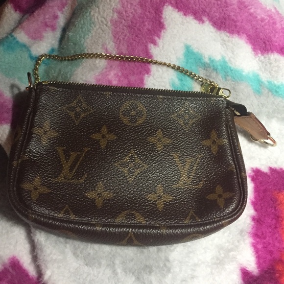 HOLIDAY SALE!FINAL PRICE REDUCTION! Pochette