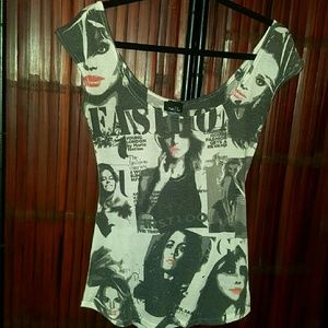 Off the shoulder vintage like tee