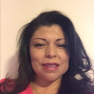 Meet your Posher, Amada