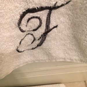 Meet your Posher, Felicia