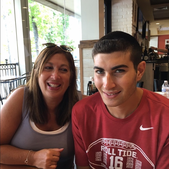 Meet your Posher, Jodi