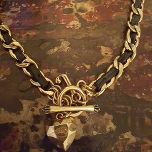 Juicy Couture Blk Leather w. gold link necklace