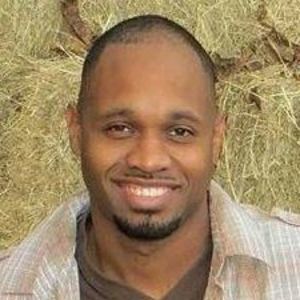 Meet your Posher, Troy