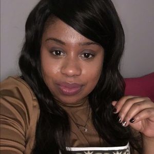 Meet your Posher, Sade