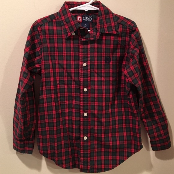 CHAPS boys Button down shirt size 5