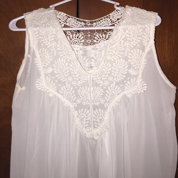 White Tunic - Picture 2 of 2