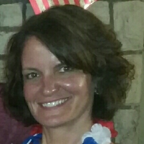 Meet your Posher, Joli