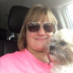 Meet your Posher, Rhonda