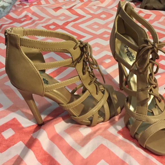 Heels - Picture 2 of 2