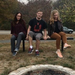 Meet your Posher, Sherry