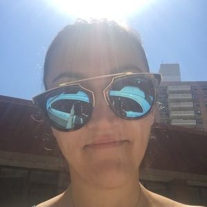 Meet your Posher, Diana