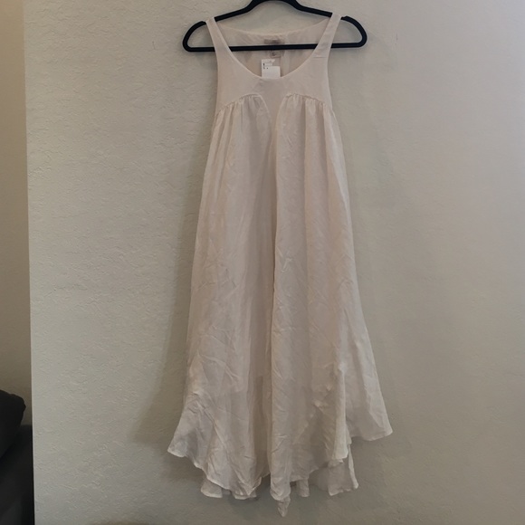 H&m Flowy ivory trapeze style dress