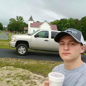 Meet your Posher, Gabe
