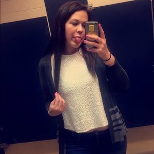 Meet your Posher, Jaklin