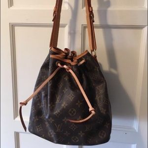 Authentic Louis Vuitton noe