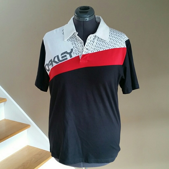 Men's Oakley shirt