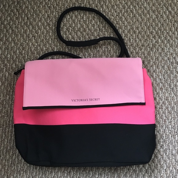 NWOT Victoria's Secret insulated tote