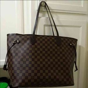 Louis Vuitton Neverfull MM look alike