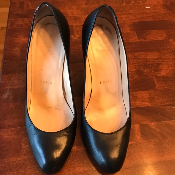 Christian Louboutin Simple Pumps. 36.5