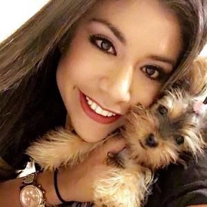 Meet your Posher, Karla