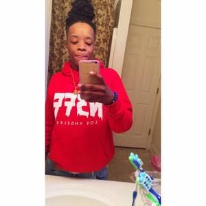 Meet your Posher, Nickole