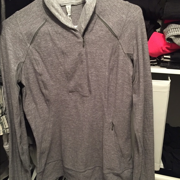 Think fast pullover heathered slate size 6 EUC