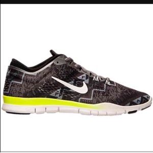 Nike free sneakers