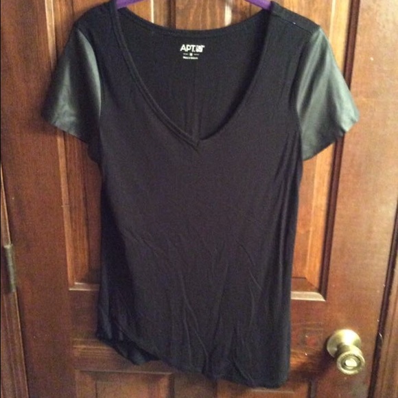 Really pretty black top w/ leather like shoulders