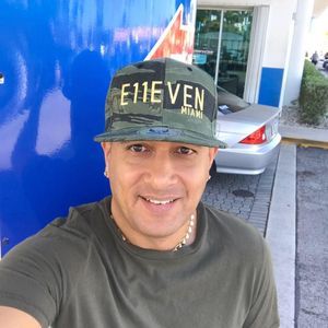 Meet your Posher, Eric