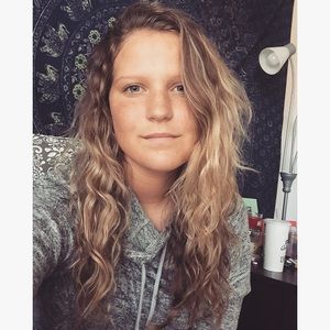Meet your Posher, Kristen