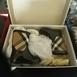 Burberry Shoes