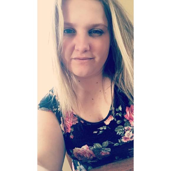 Meet your Posher, Paige - Picture 1 of 1