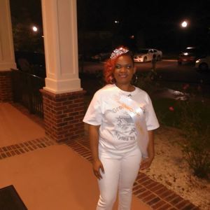 Meet your Posher, Shanika