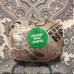 Lush kitchen Phoenix bubble bar