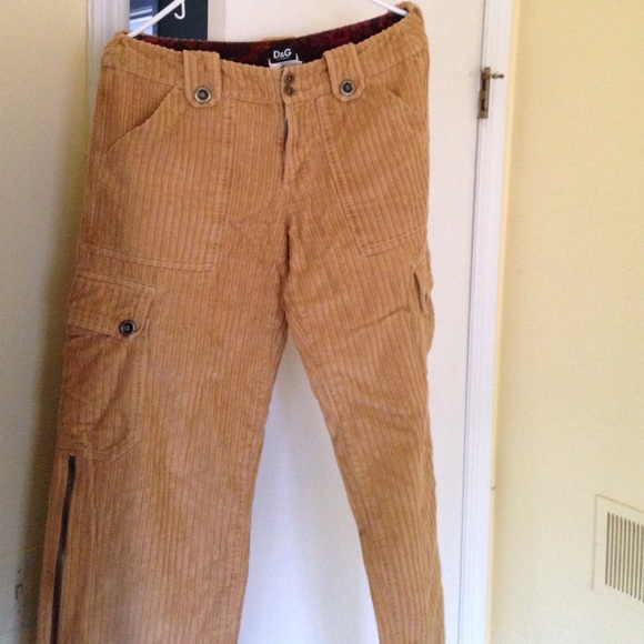 D&G cords.  Italian size 42.