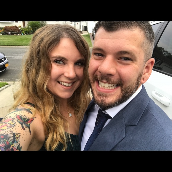 Meet your Posher, Jessica - Picture 3 of 3