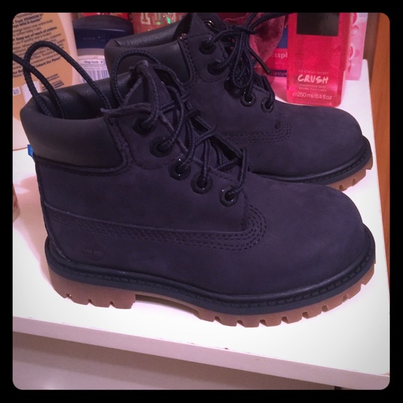 Toddler boys timberland boots.