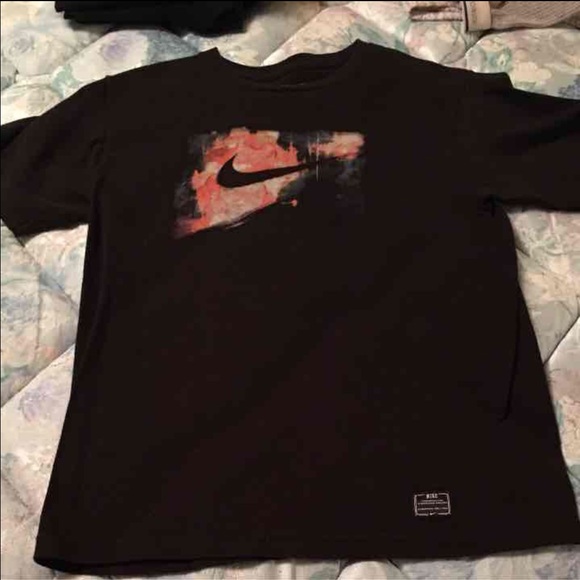 Men's Nike tshirt size small